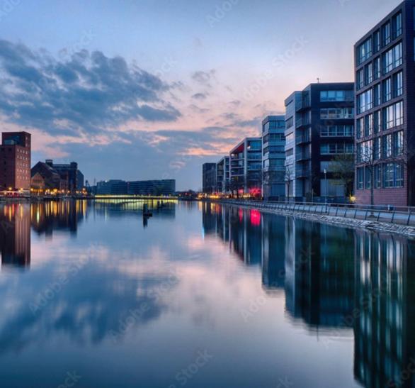 City Apartment Duisburg 1#Netflix &Wlan &Kingsize Bett &Kaffee Maschine & Central & 500M Innenhafen & 2 Min U Bahn Kültér fotó
